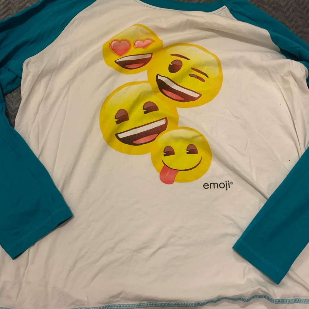 Emoji || Long Sleeved Oversized T-shirt